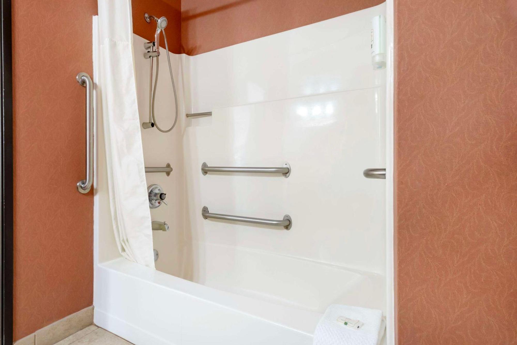 Quality Inn Bemidji Kültér fotó